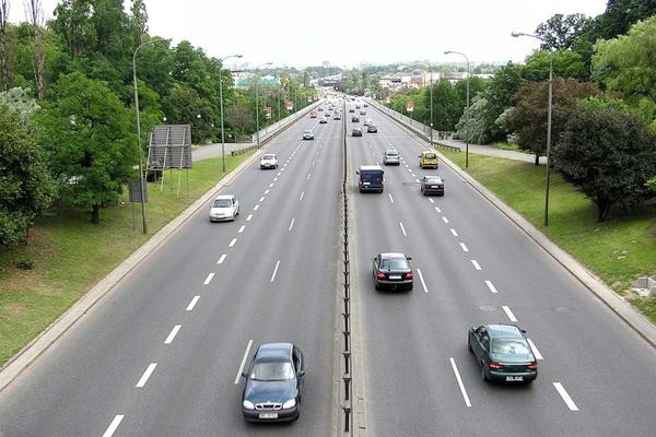 Polskie Radio Kierowców na drogach w czasie Wszystkich Świętych