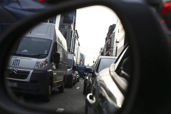 PE przyjął przepisy gwarantujące lepszą ochronę ofiar wypadków drogowych