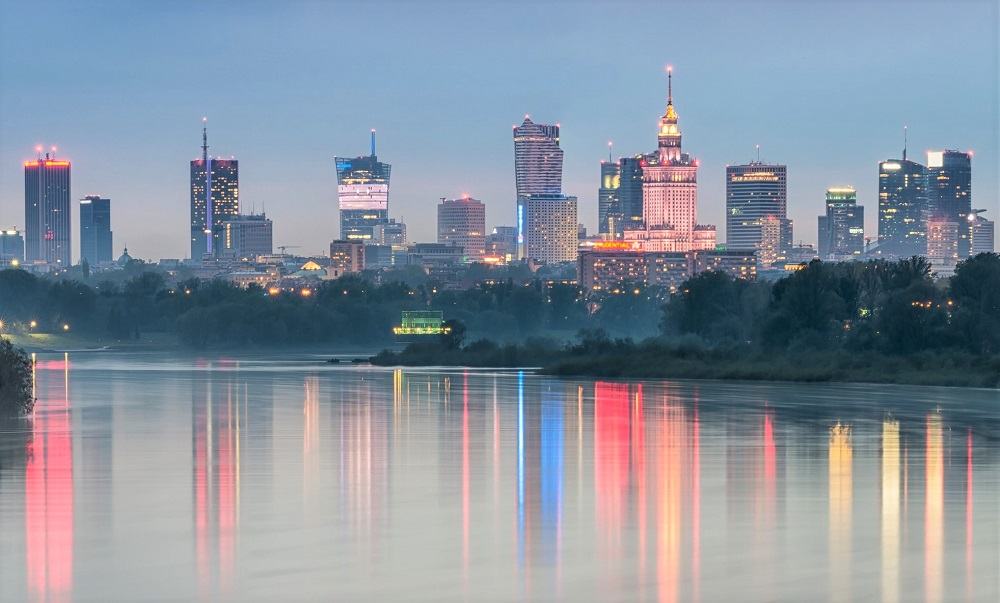 Ceny mieszkań w Warszawie przekroczyły 12 tys. zł za metr, a dostępnych lokali wystarczy na pół roku