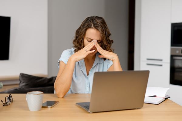 a nami najbardziej depresyjny dzień w roku,pracownicy uciekają na "L4" od psychiatrów
