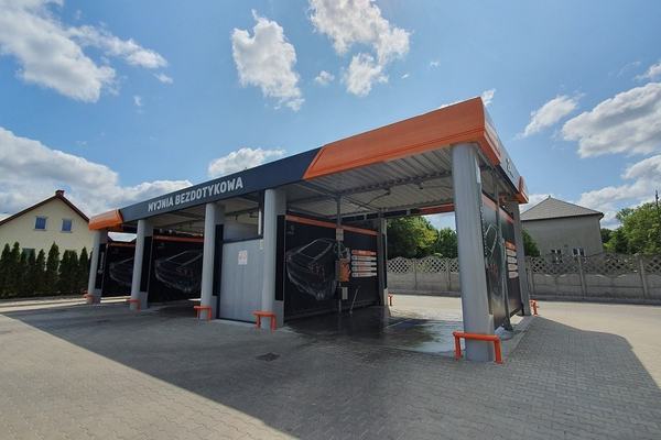 Myjnia samochodowa – pomysł na własny, dochodowy biznes