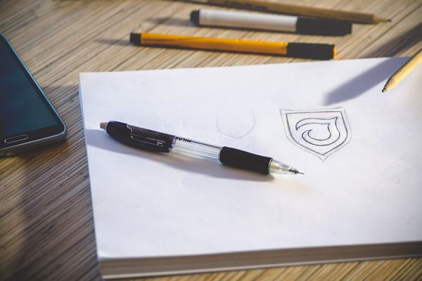 Co przemawia do klienta? Znak prosty czy skomplikowany?