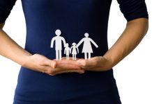 Ubezpiecz swoje życie – czyli jak wybrać dobrą polisę rodzina