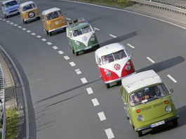 VW_BusFestival_parada