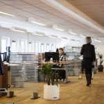 biuro-office-praca-przy-biurku