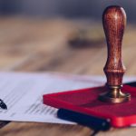Czynności notarialne – czym zajmuje się notariusz?